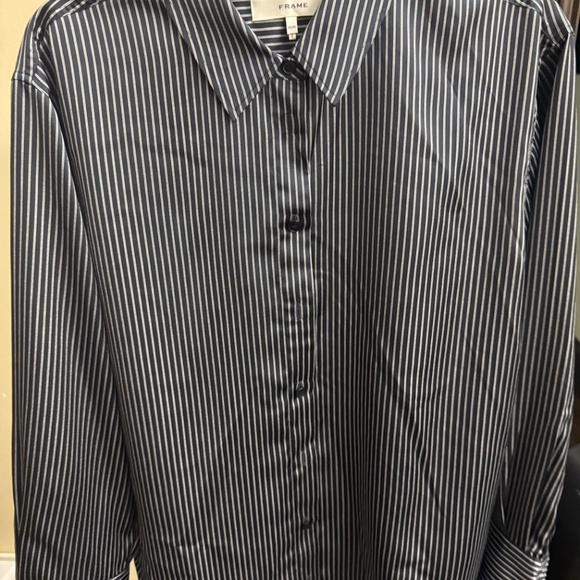 Frame Navy pin stripe button up blouse - Picture 3 of 3